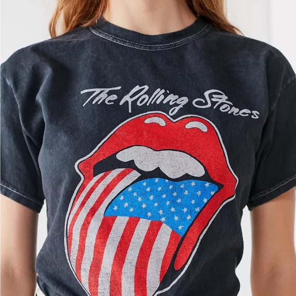 Urban Outfitters The Rolling Stones American Flag Lips Tee 💋🇺🇸 - Picture 4 of 6